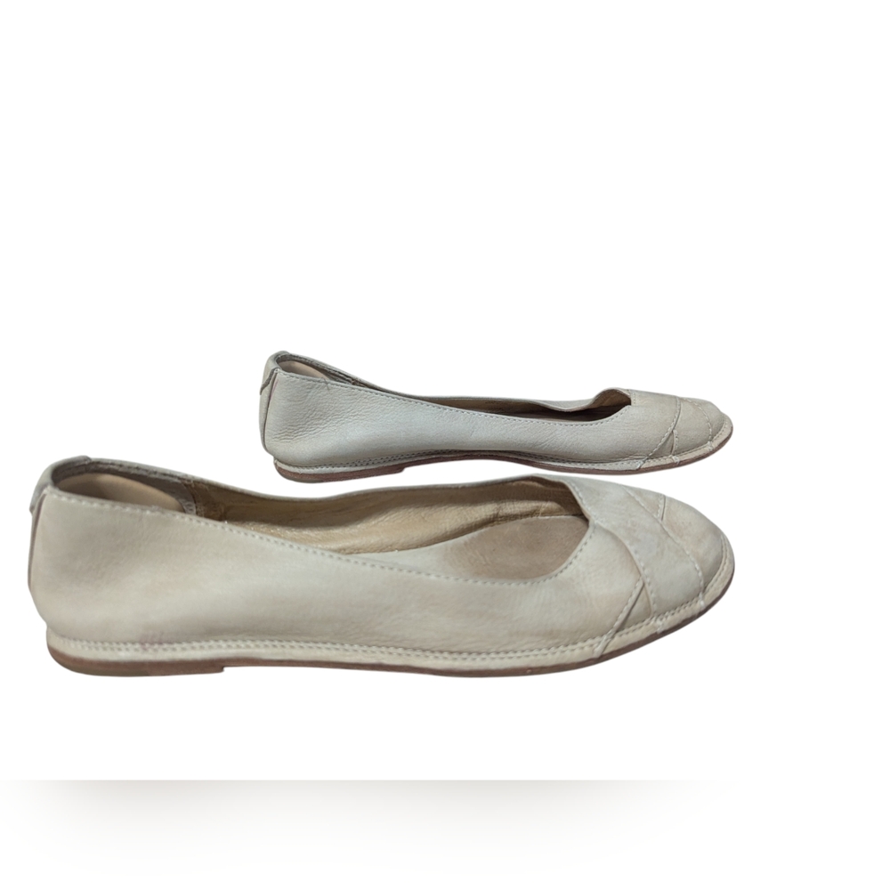 Frye Ivory Sunwash Nubuck Leather Ballet Flats - Picture 5 of 6